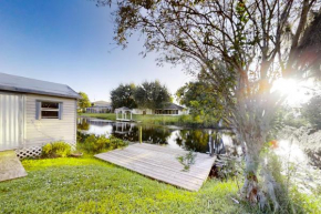 Sunny Waters Retreat